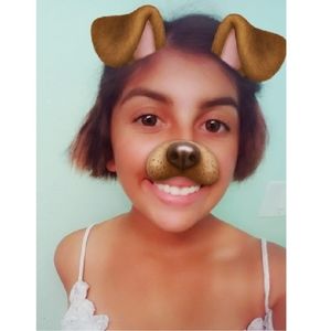 Meet your Posher, Adriana